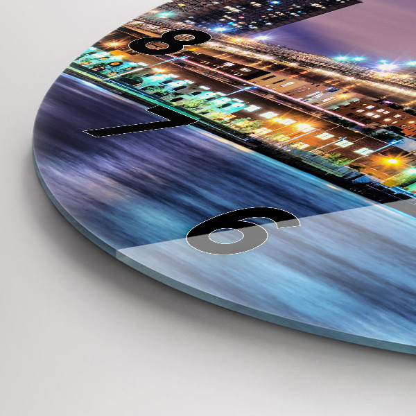 Horloge ronde Pont de Brooklyn et East River