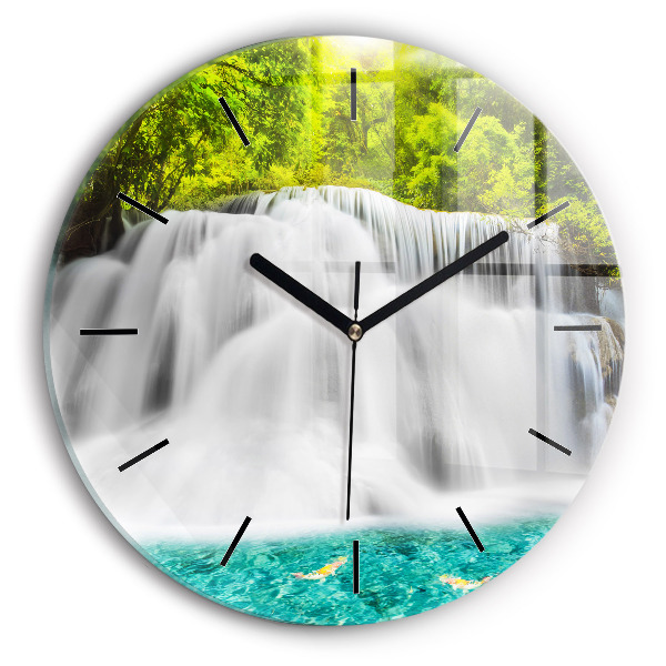 Horloge ronde Cascade en Thaïlande