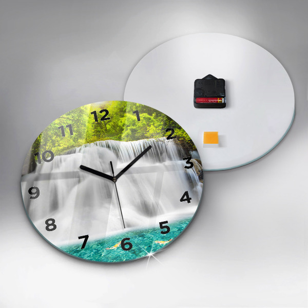 Horloge ronde Cascade en Thaïlande