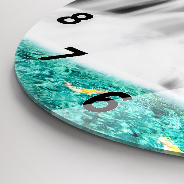 Horloge ronde Cascade en Thaïlande