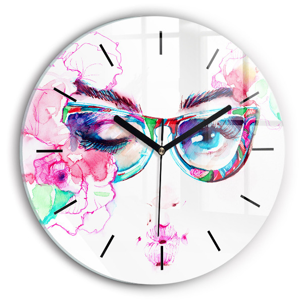 Horloge ronde Femme avec des lunettes
