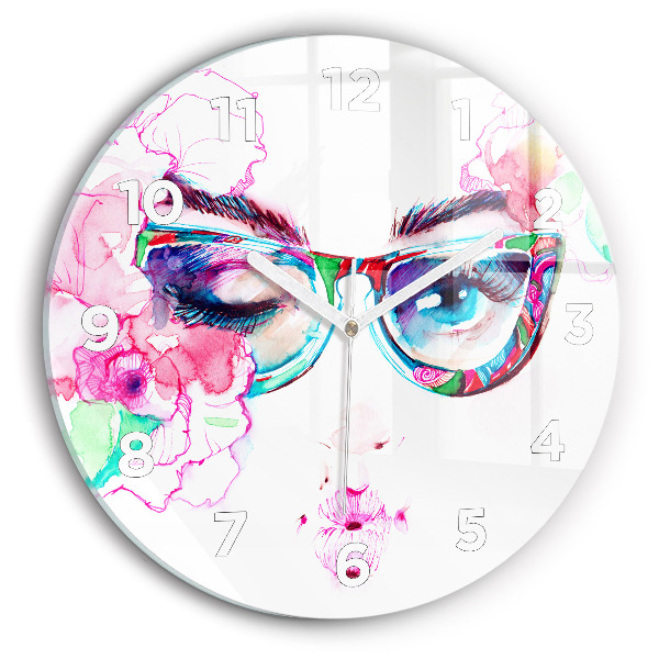 Horloge ronde Femme avec des lunettes
