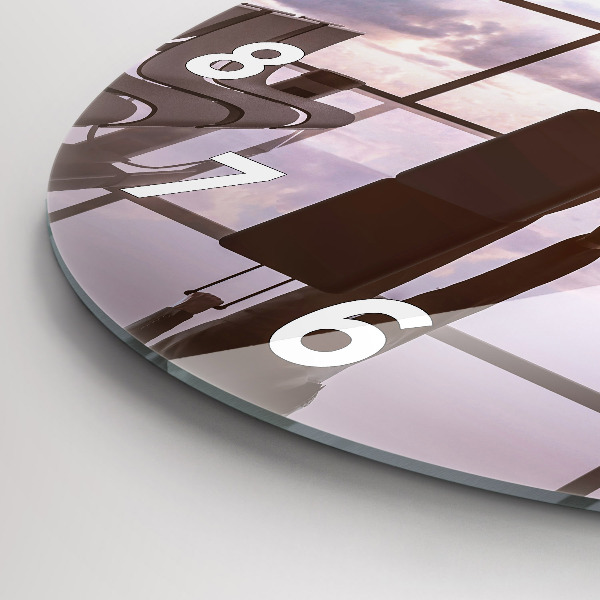 Horloge ronde 'Homme à l''aéroport'