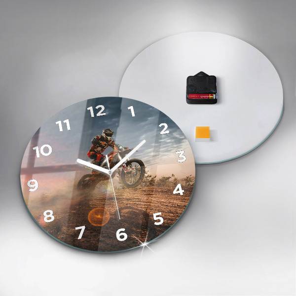 Horloge ronde Homme sur une moto