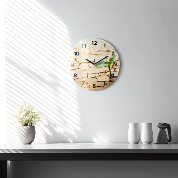 Horloge ronde Planter dans un sol sec