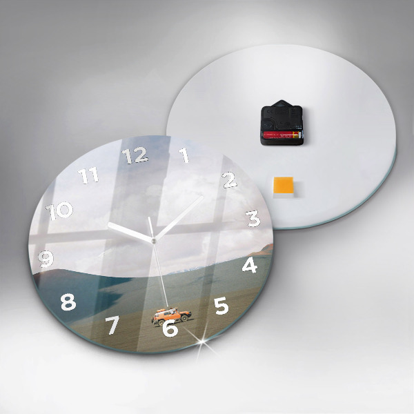 Horloge ronde Véhicule dans le désert du Kamtchatka