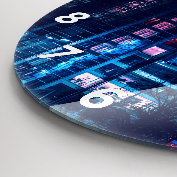 Horloge ronde Varsovie la nuit