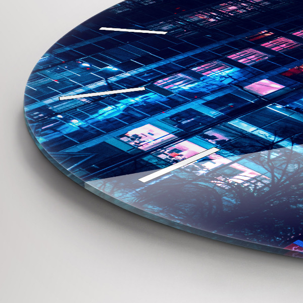 Horloge ronde Varsovie la nuit