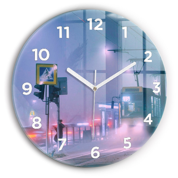Horloge ronde Varsovie dans le brouillard