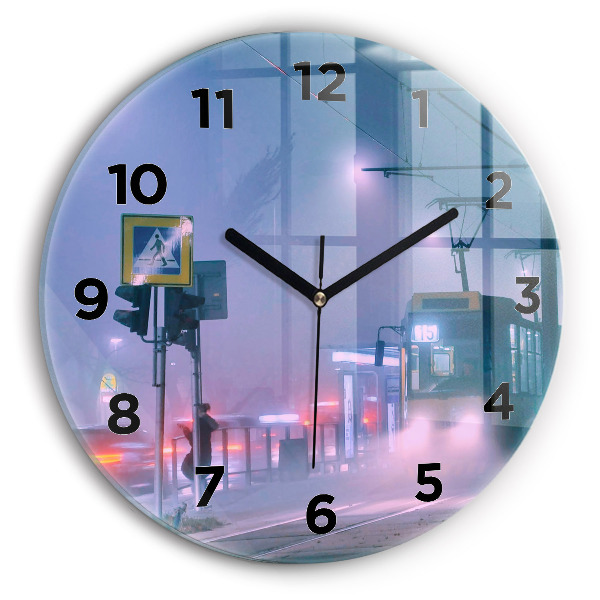 Horloge ronde Varsovie dans le brouillard