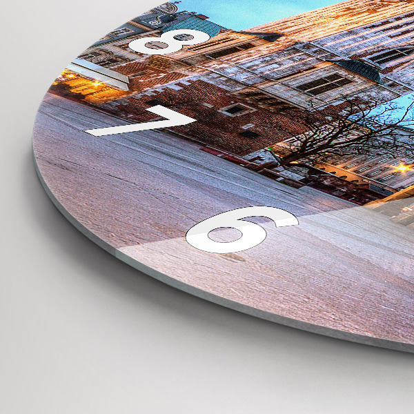 Horloge ronde Place du marché principal de Cracovie