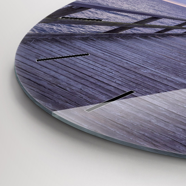 Horloge ronde Jetée sur la mer Baltique