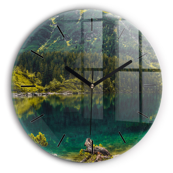 Horloge ronde Morskie Oko dans les Tatras