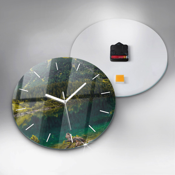 Horloge ronde Morskie Oko dans les Tatras