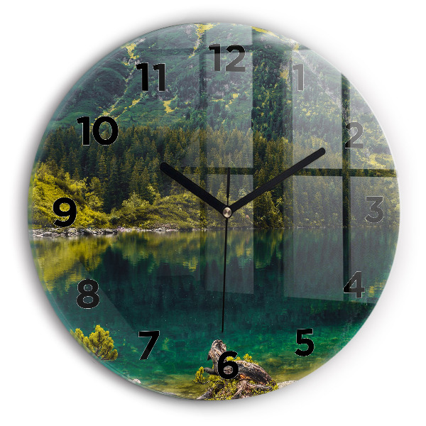 Horloge ronde Morskie Oko dans les Tatras