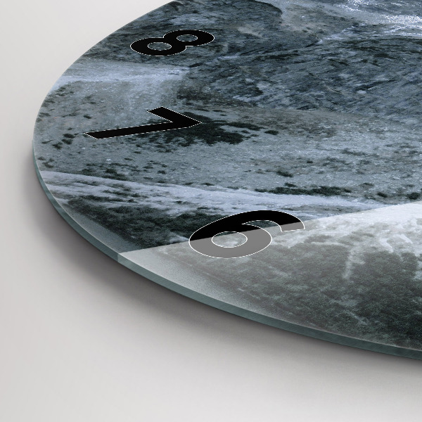 Horloge ronde Morskie Oko dans les Tatras