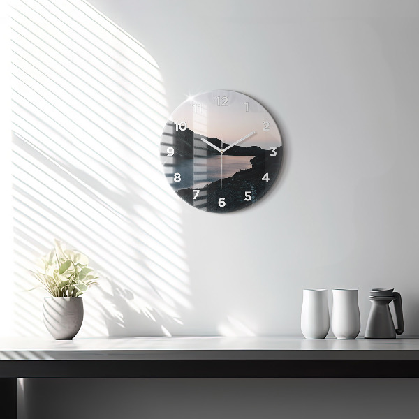 Horloge ronde Lac et montagnes