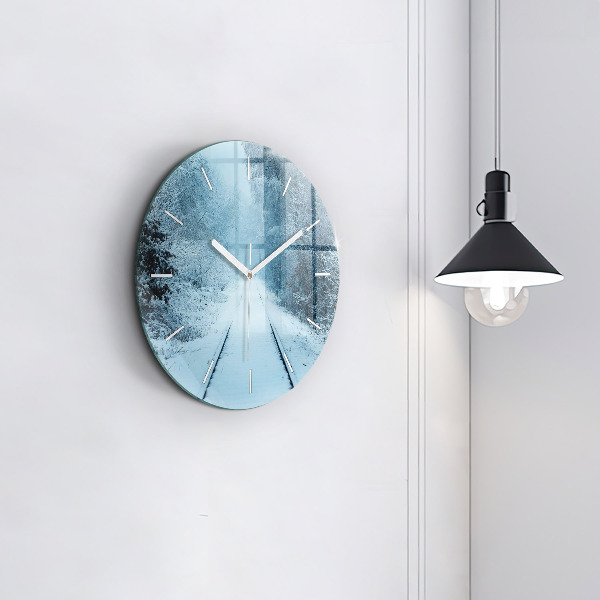 Horloge ronde Cerf sur les rails