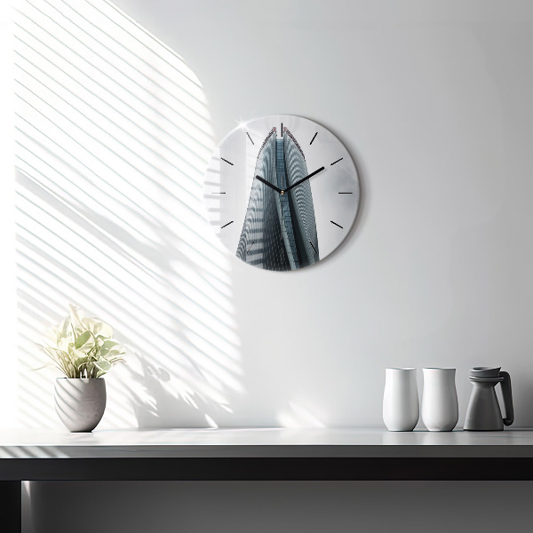 Horloge ronde Gratte-ciel à Milan