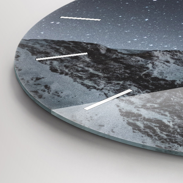Horloge ronde Montagne sous les étoiles