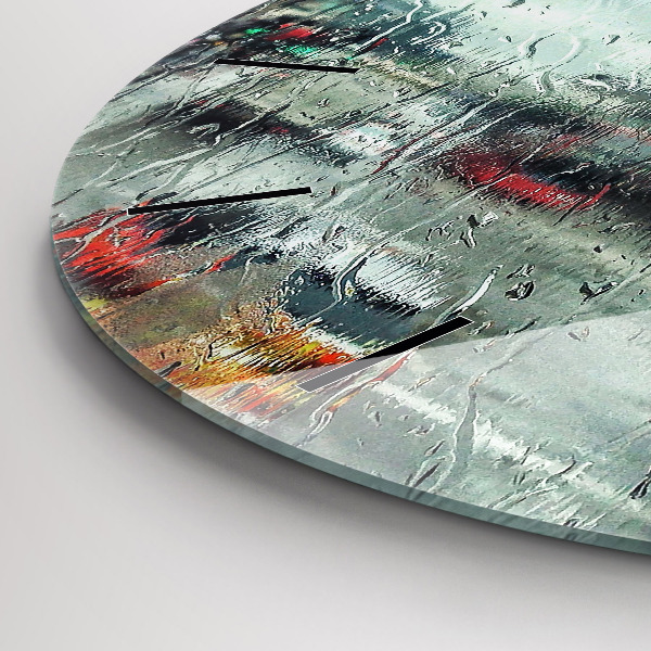 Horloge ronde Londres pluvieuse