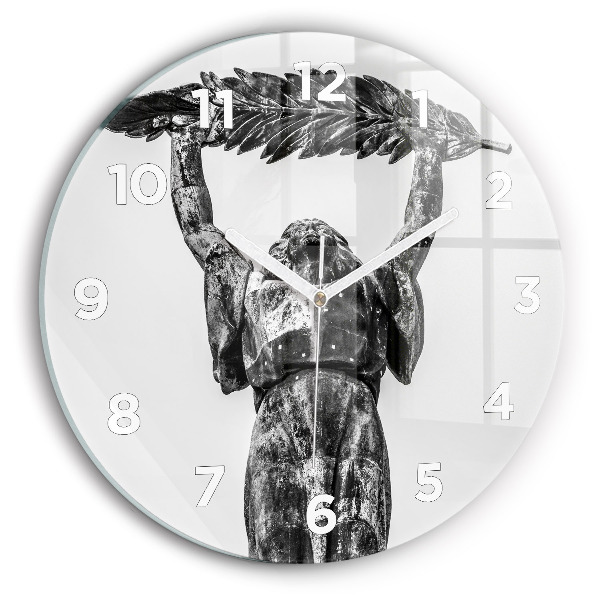 Horloge ronde Statue de la Liberté à Budapest