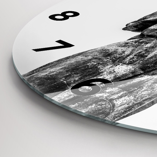 Horloge ronde Statue de la Liberté à Budapest