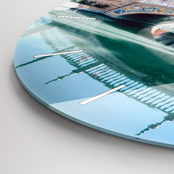 Horloge ronde 'Place d''Espagne à Séville'