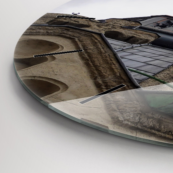 Horloge ronde Statue de la Vierge Marie à Lyon