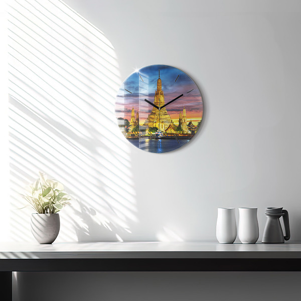 Horloge ronde Temple à Bangkok