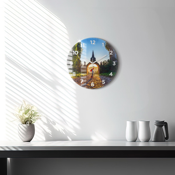 Horloge ronde Parc de Surat Thani en Thaïlande