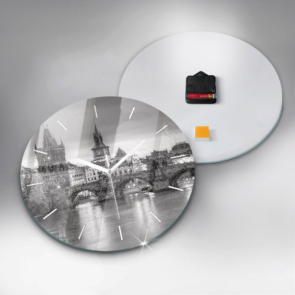 Horloge ronde Pont Charles à Prague