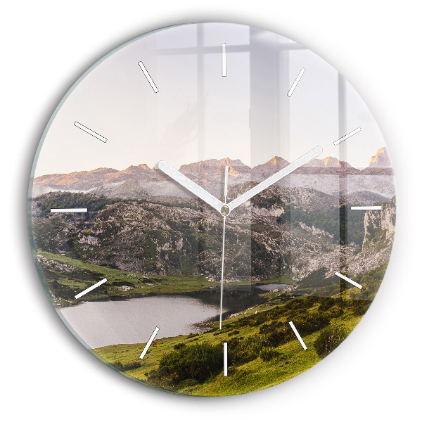 Horloge ronde Lac et montagnes des Pyrénées
