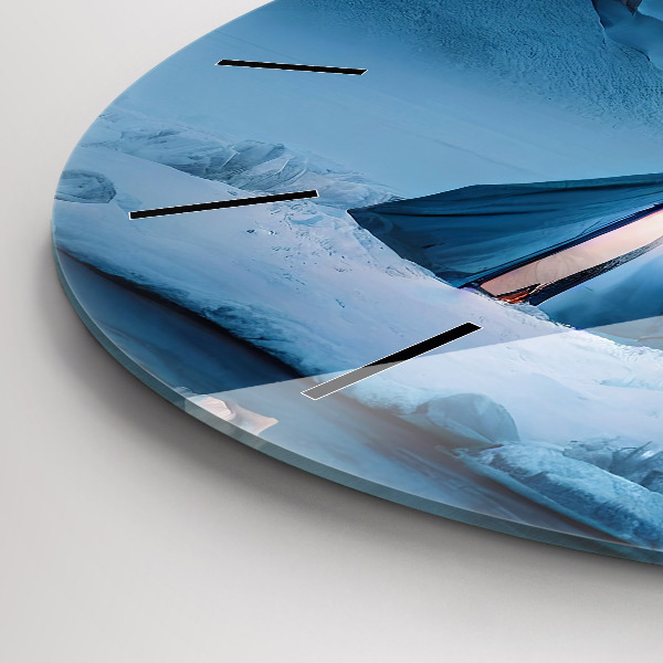 Horloge ronde 'Tente dans les montagnes d''Islande'