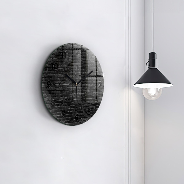 Horloge ronde Mur de briques sombres