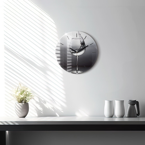Horloge ronde Un verre de vin